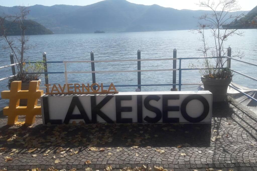 Appartamento Sul Lago D'Iseo Tavernola Bergamasca Exteriör bild